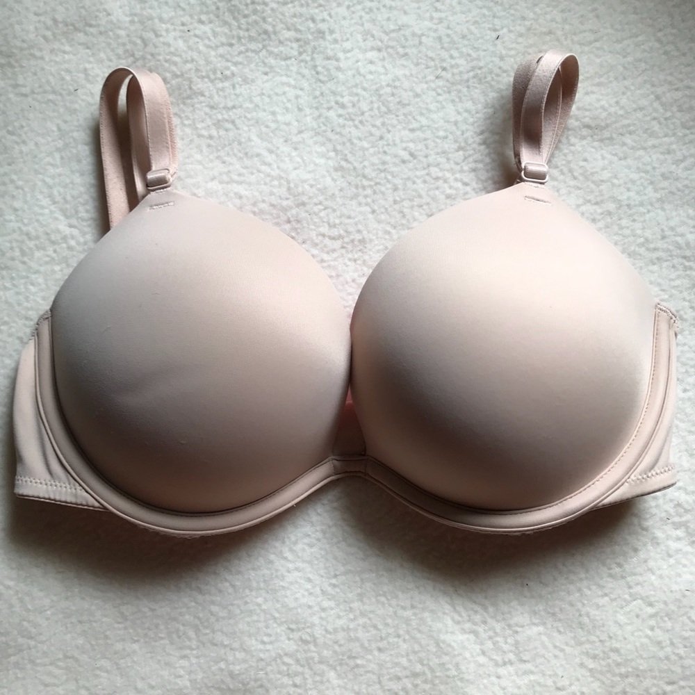 Victoria’s Secret Pink Super Push up Bra